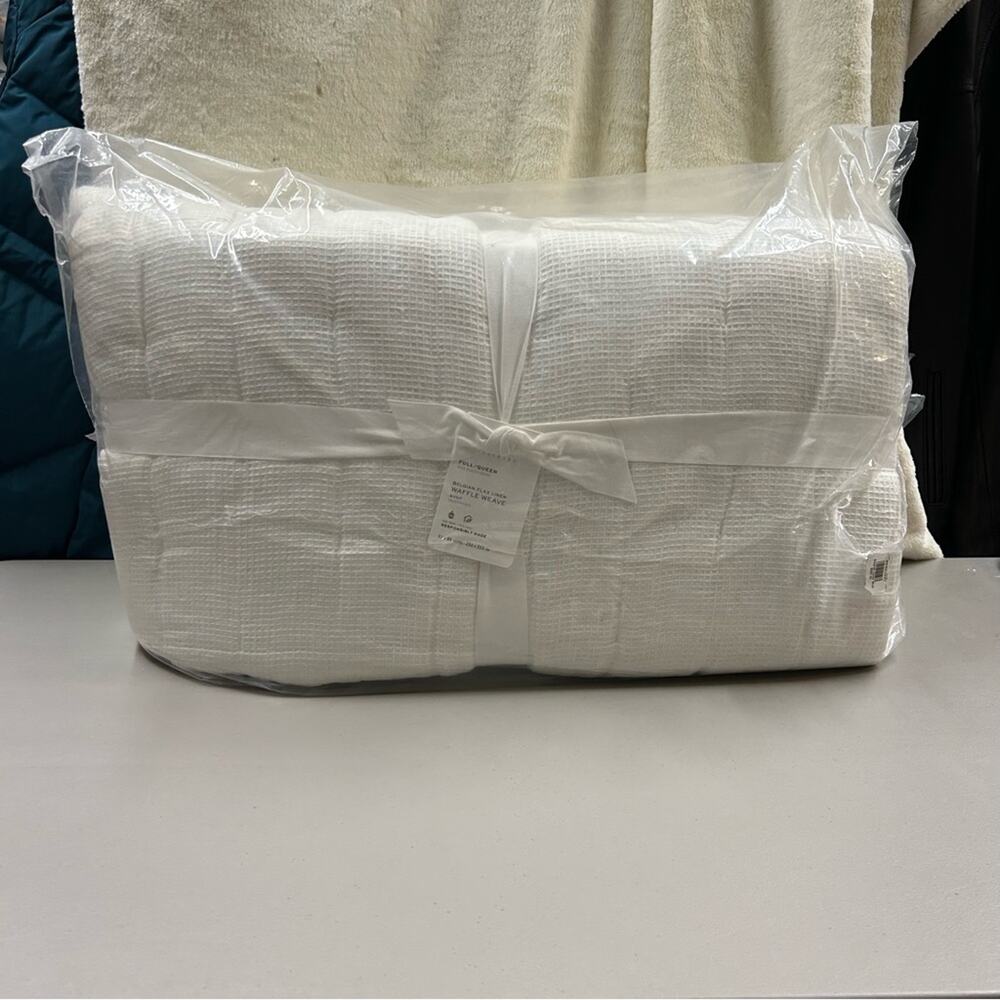 Pottery Barn Belgian Flax Linen Waffle Wave Quilt Full Queen Bedding White NWT